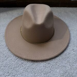 Chic Tan Fedora with Gold Chain